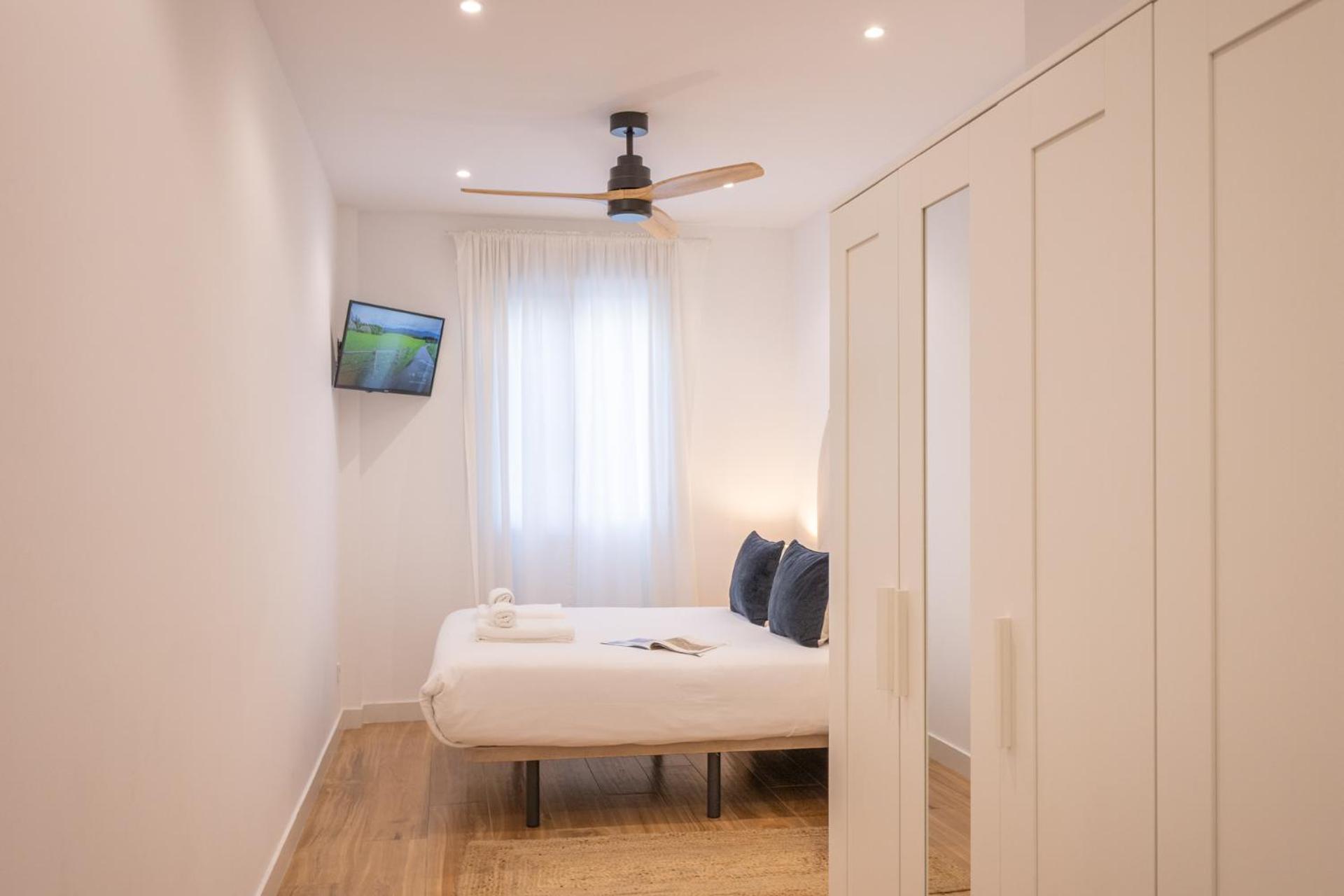 Isg Apartments Triana 1 Севиля Екстериор снимка